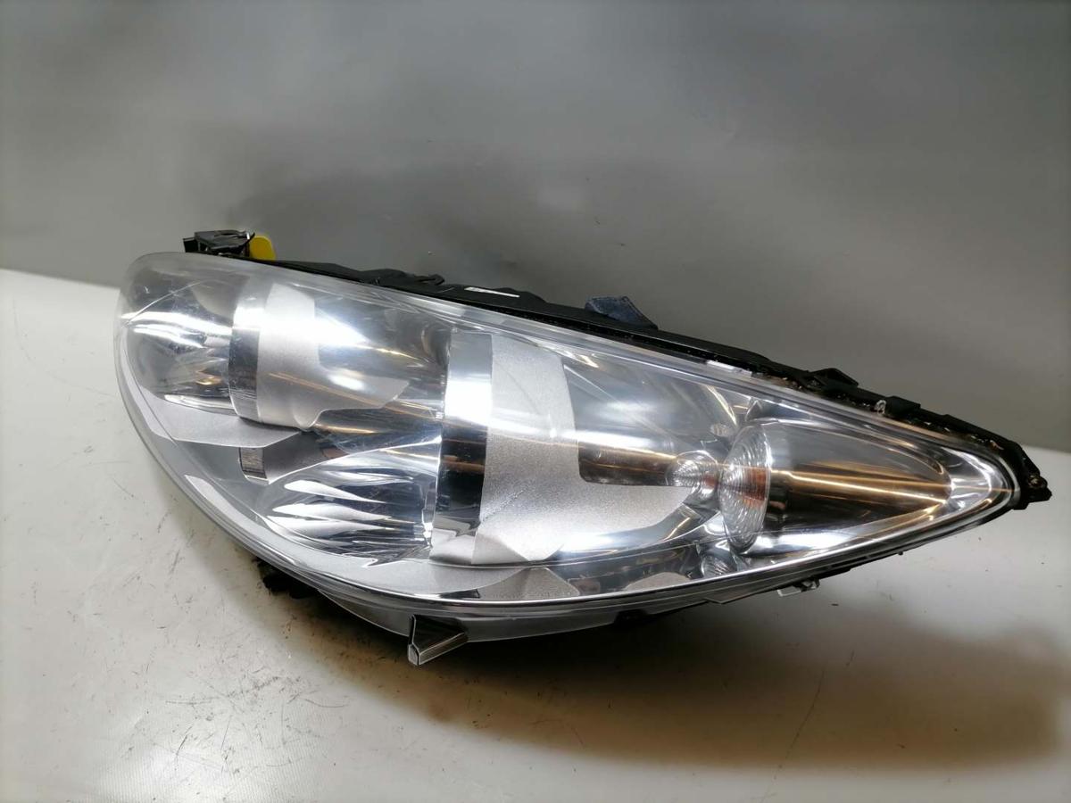 Peugeot 308 SW Scheinwerfer vorn links Halogen Facelift ab 2011 Zubehör Bj.2011